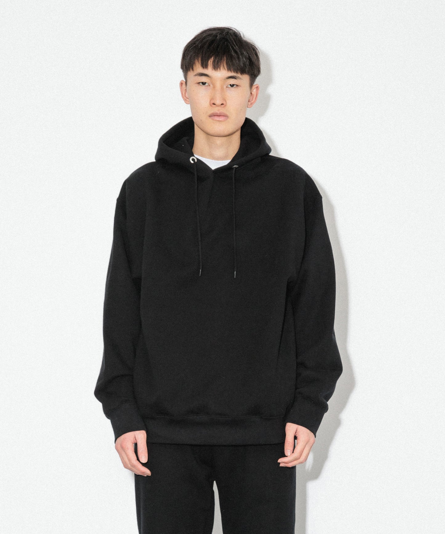 Heavy Hooded Sweatshirt - Seam Pocket / BLACK
