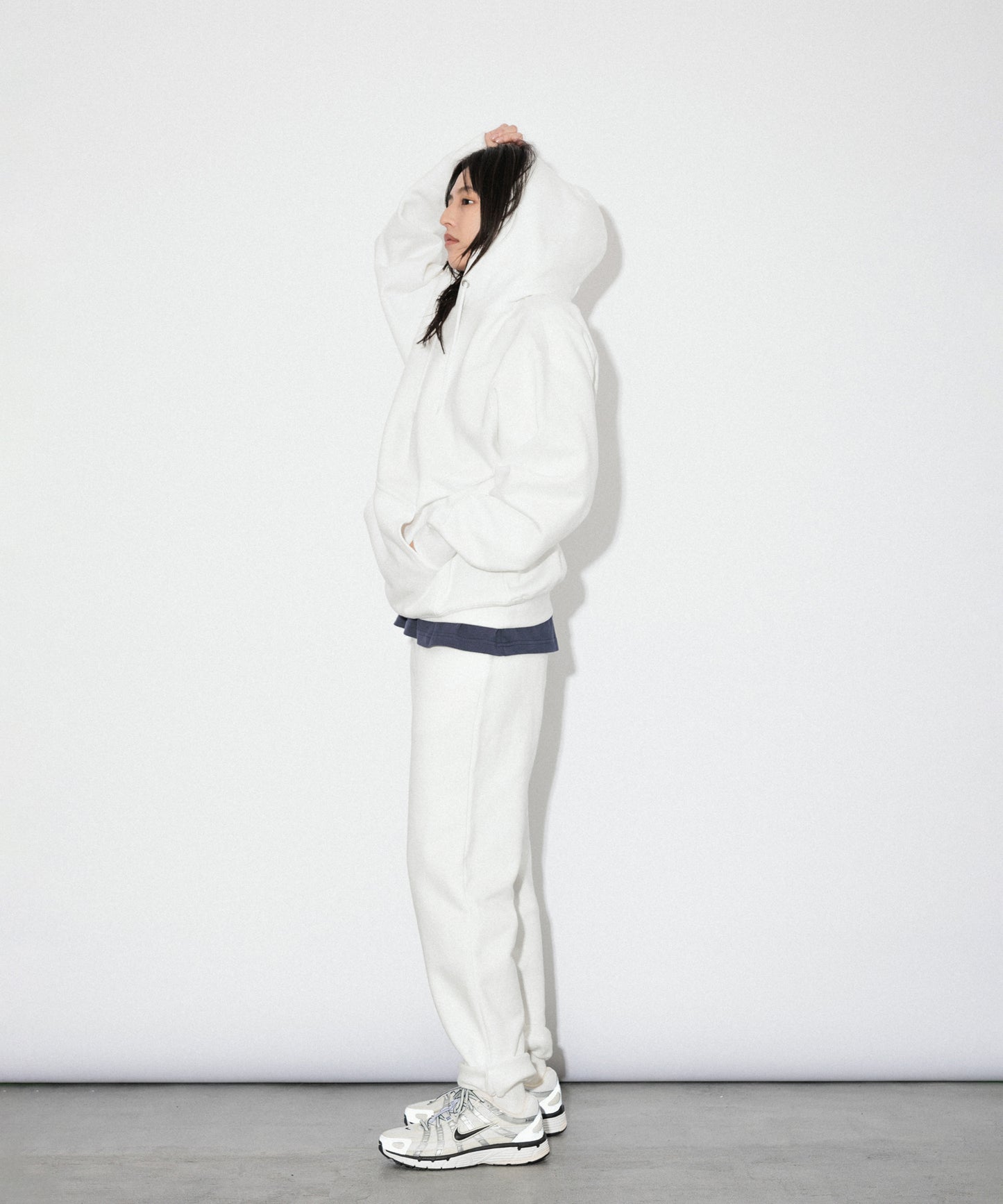 Heavy Hooded Sweatshirt / WHITE