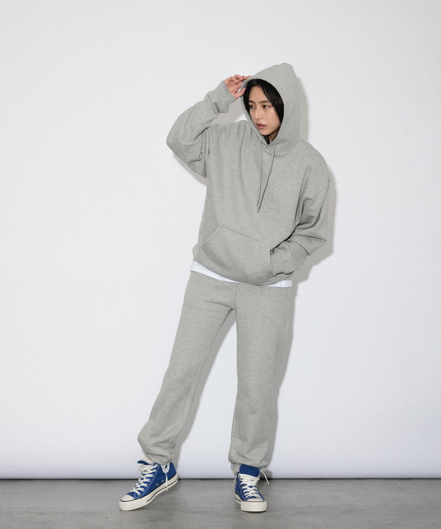 Heavy Hooded Sweatshirt / HEATHER GRAY