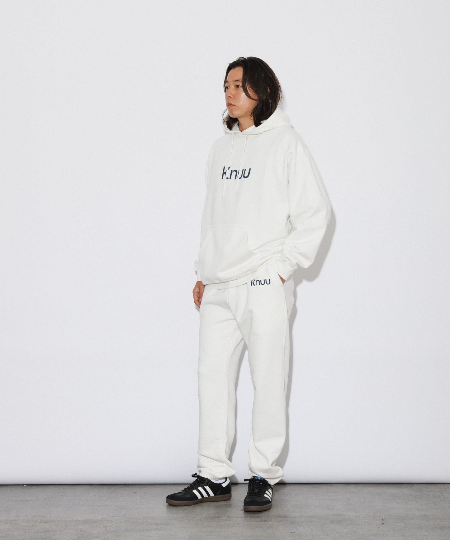 Logo Heavy Hooded Sweatshirt / WHITE