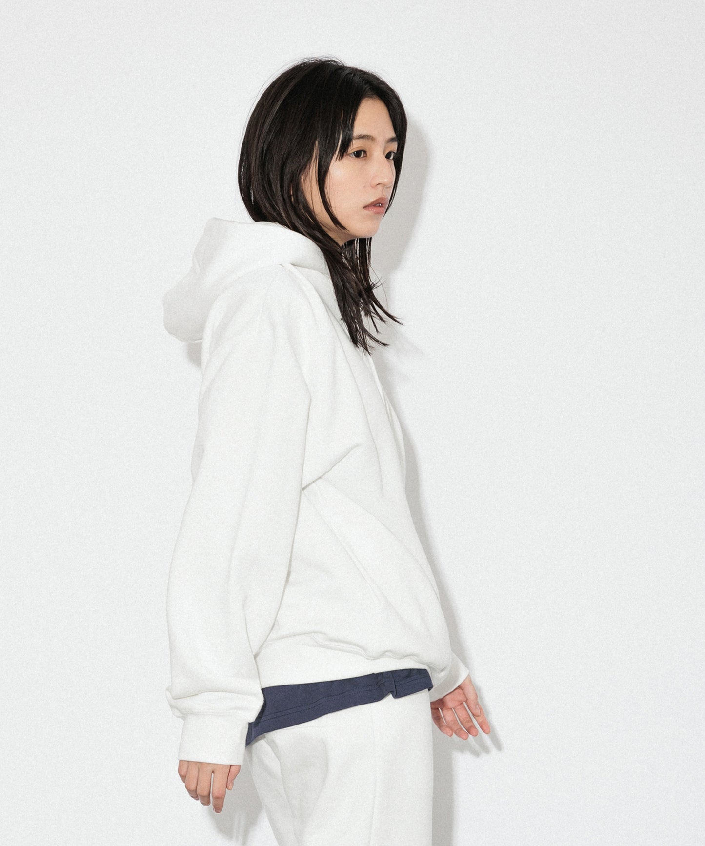 Heavy Hooded Sweatshirt - Seam Pocket / WHITE