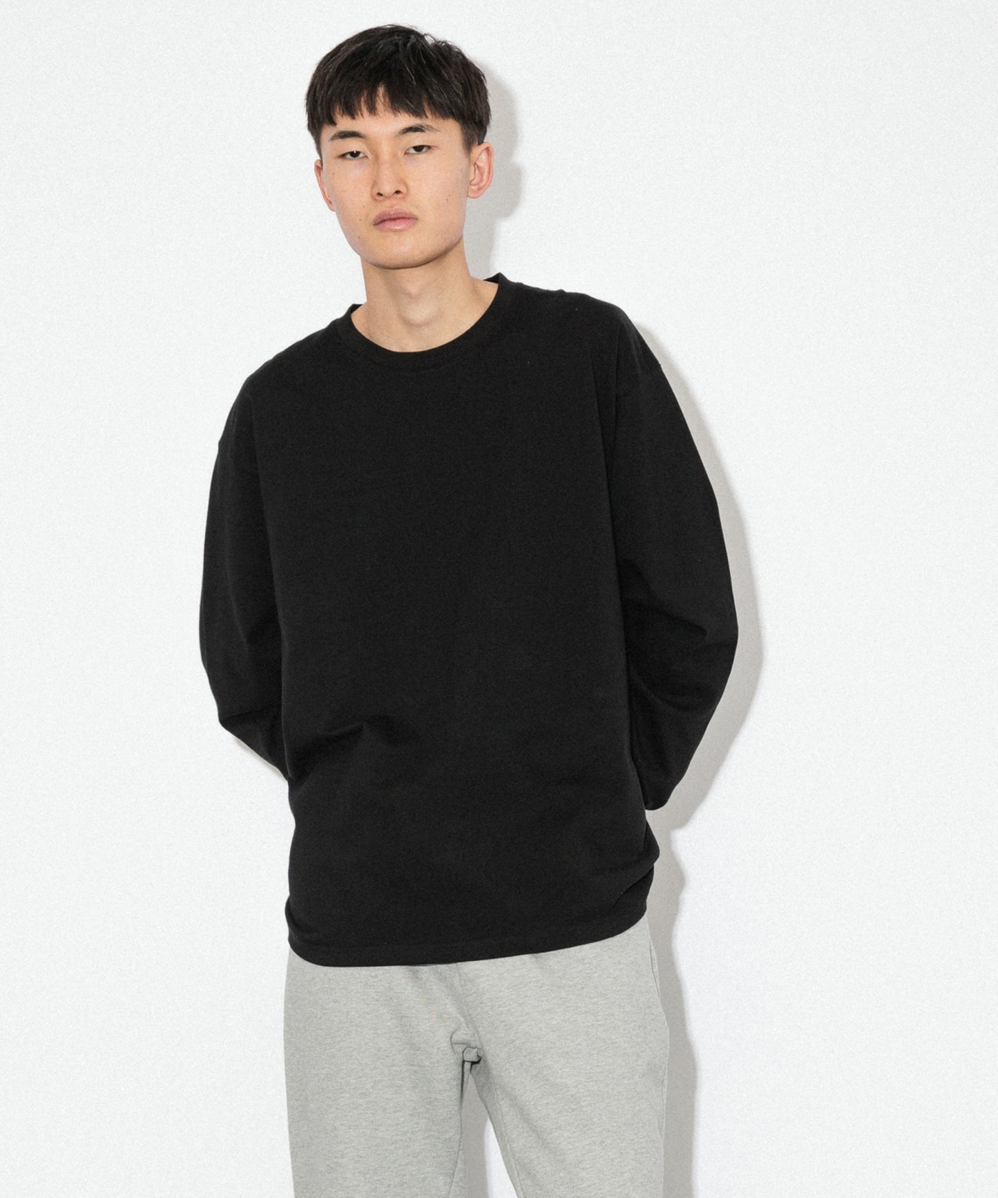 Heavy Crewneck Long Sleeve T-Shirt / BLACK