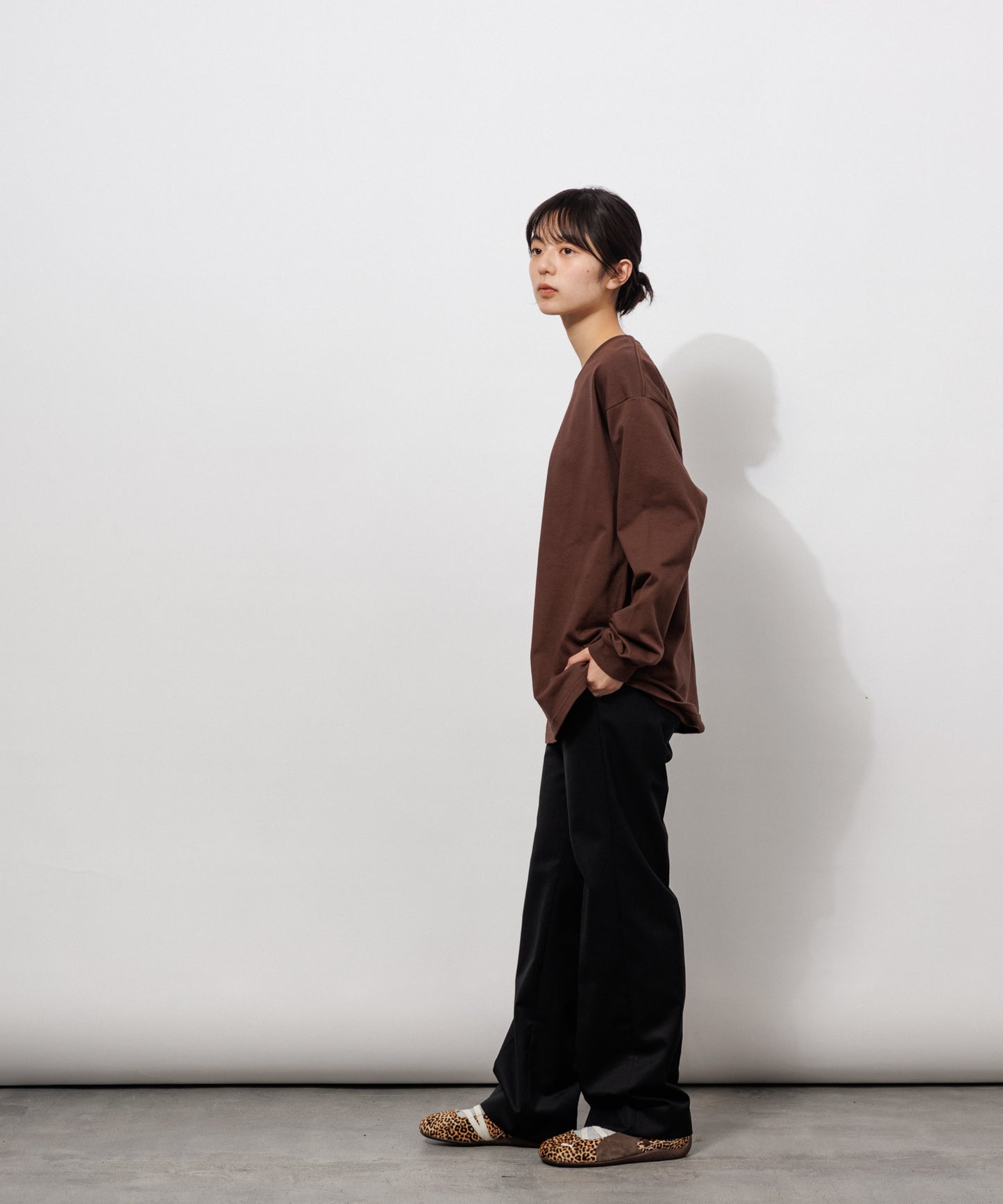 Heavy Crewneck Long Sleeve T-Shirt / BROWN