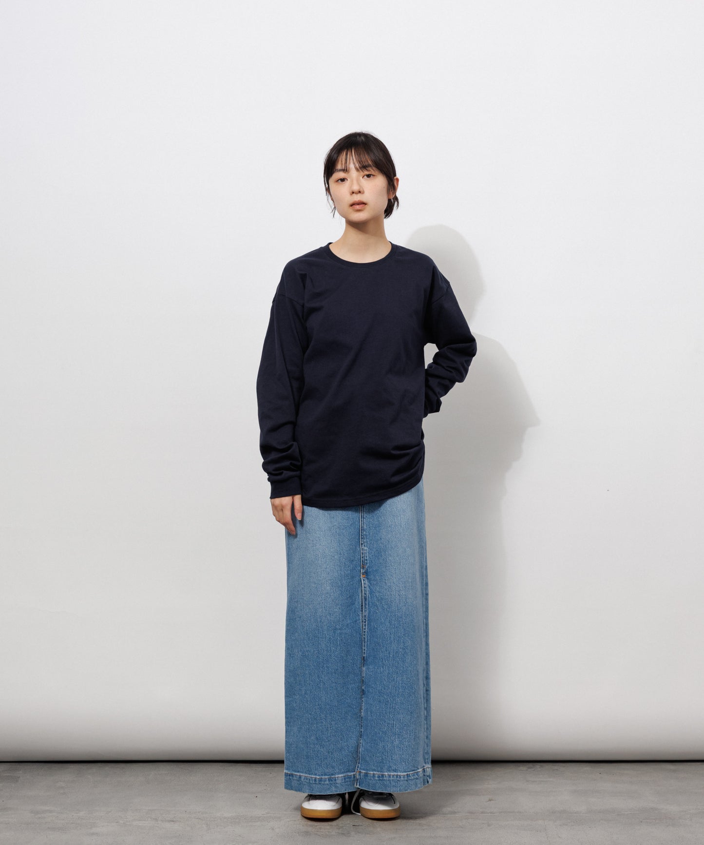 Heavy Crewneck Long Sleeve T-Shirt / DARK NAVY