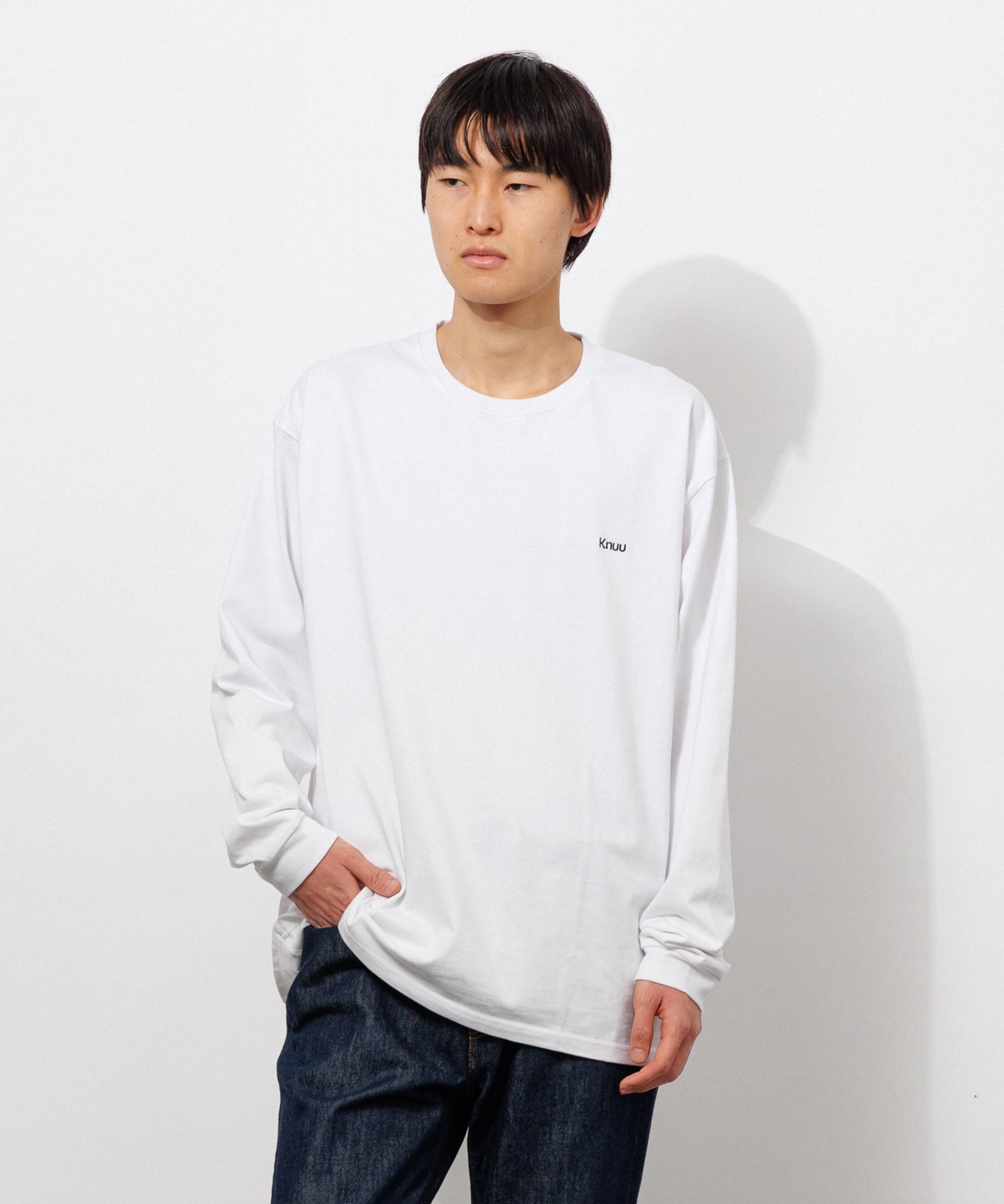 Small Logo Heavy Crewneck Long Sleeve T-Shirt / WHITE