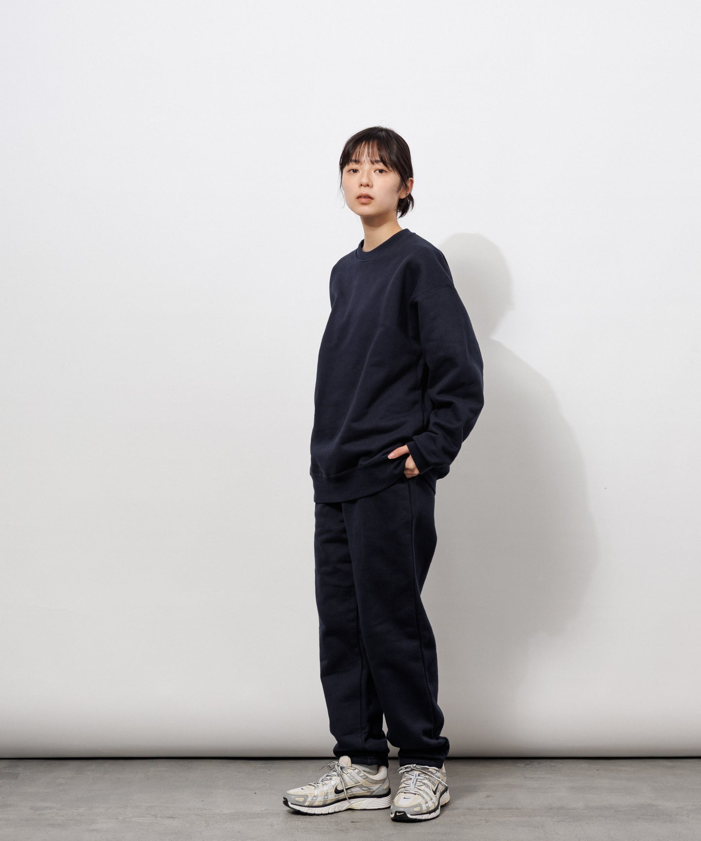 Heavy Crewneck Sweatshirt / DARK NAVY