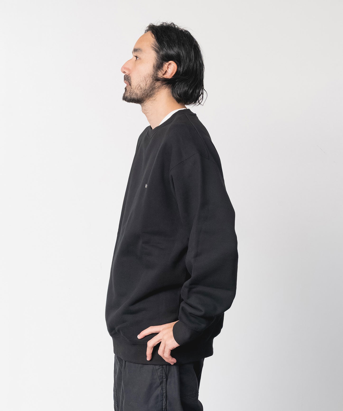 Small Logo Heavy Crewneck Sweatshirt / BLACK
