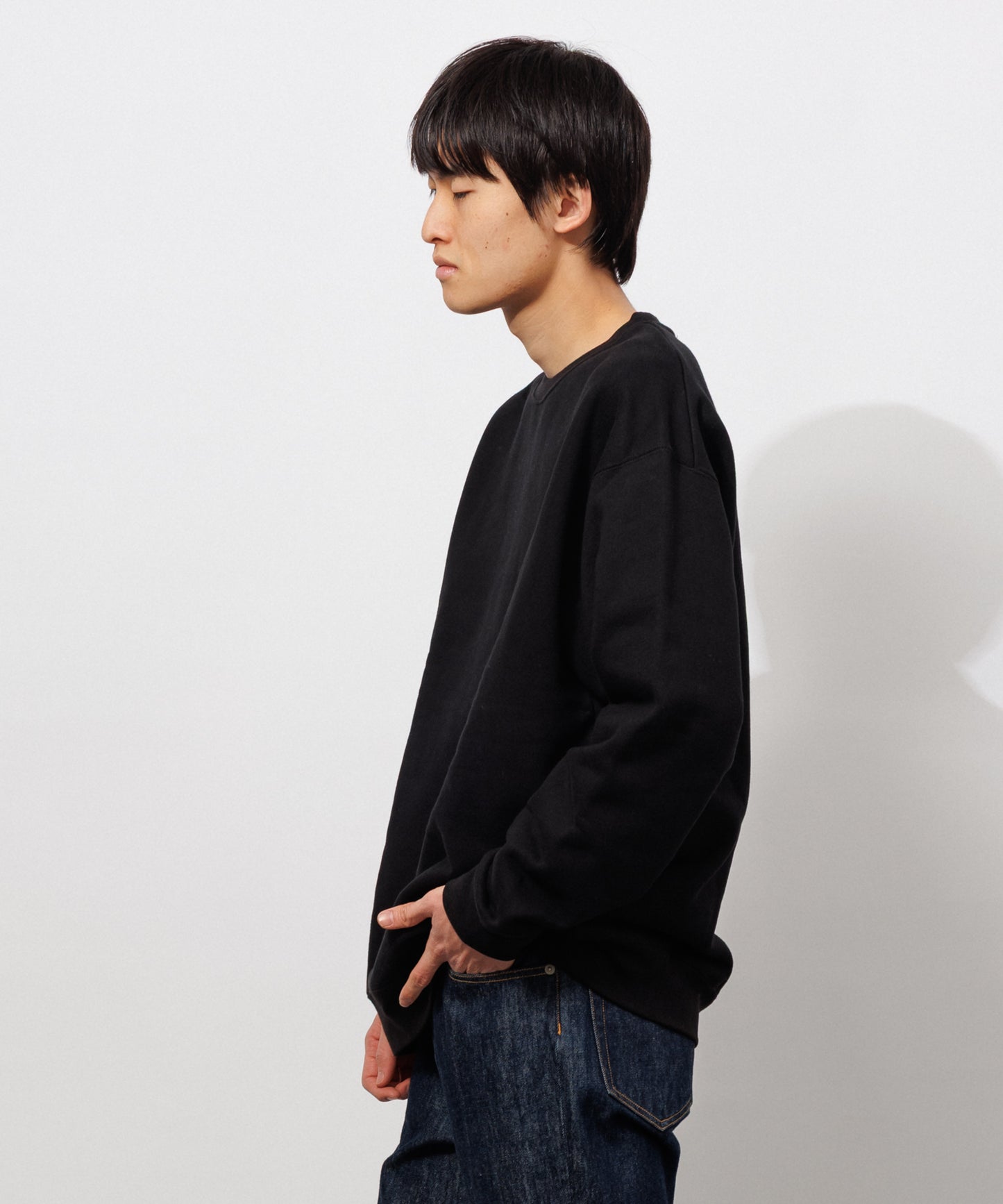 Small Logo Heavy Crewneck Sweatshirt / BLACK