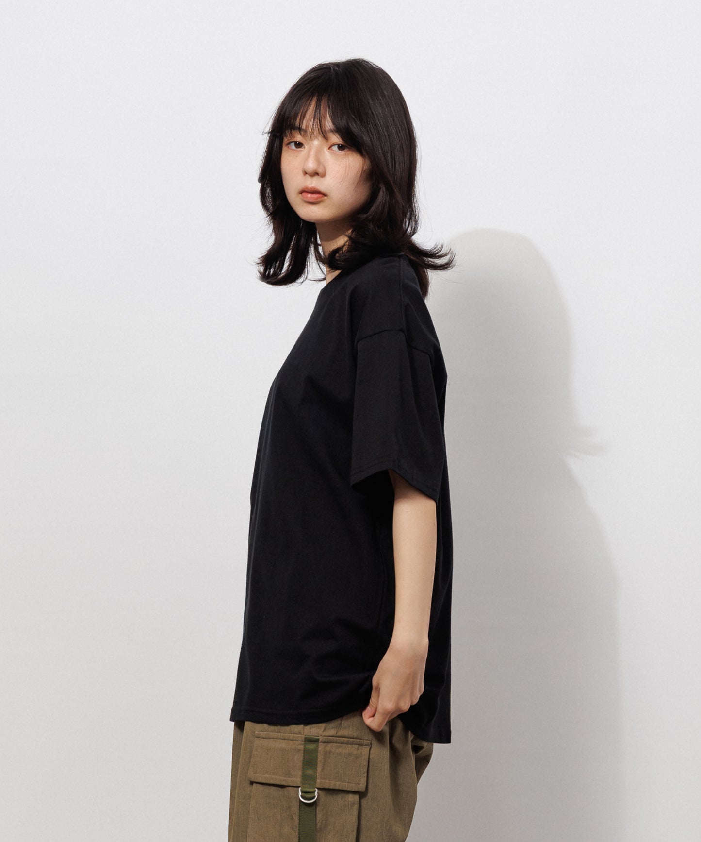Basic Crewneck T-Shirt / BLACK