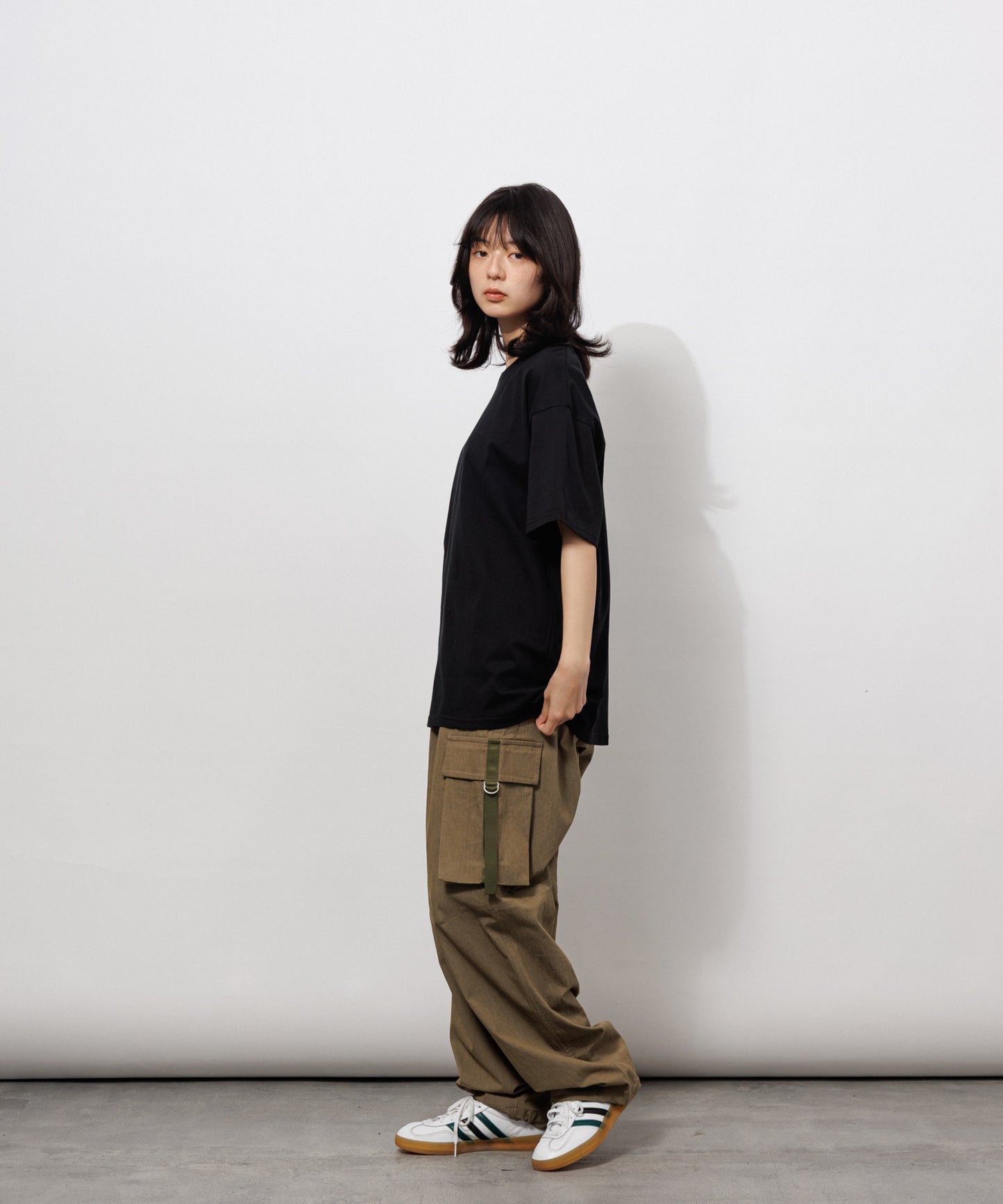 Basic Crewneck T-Shirt / BLACK