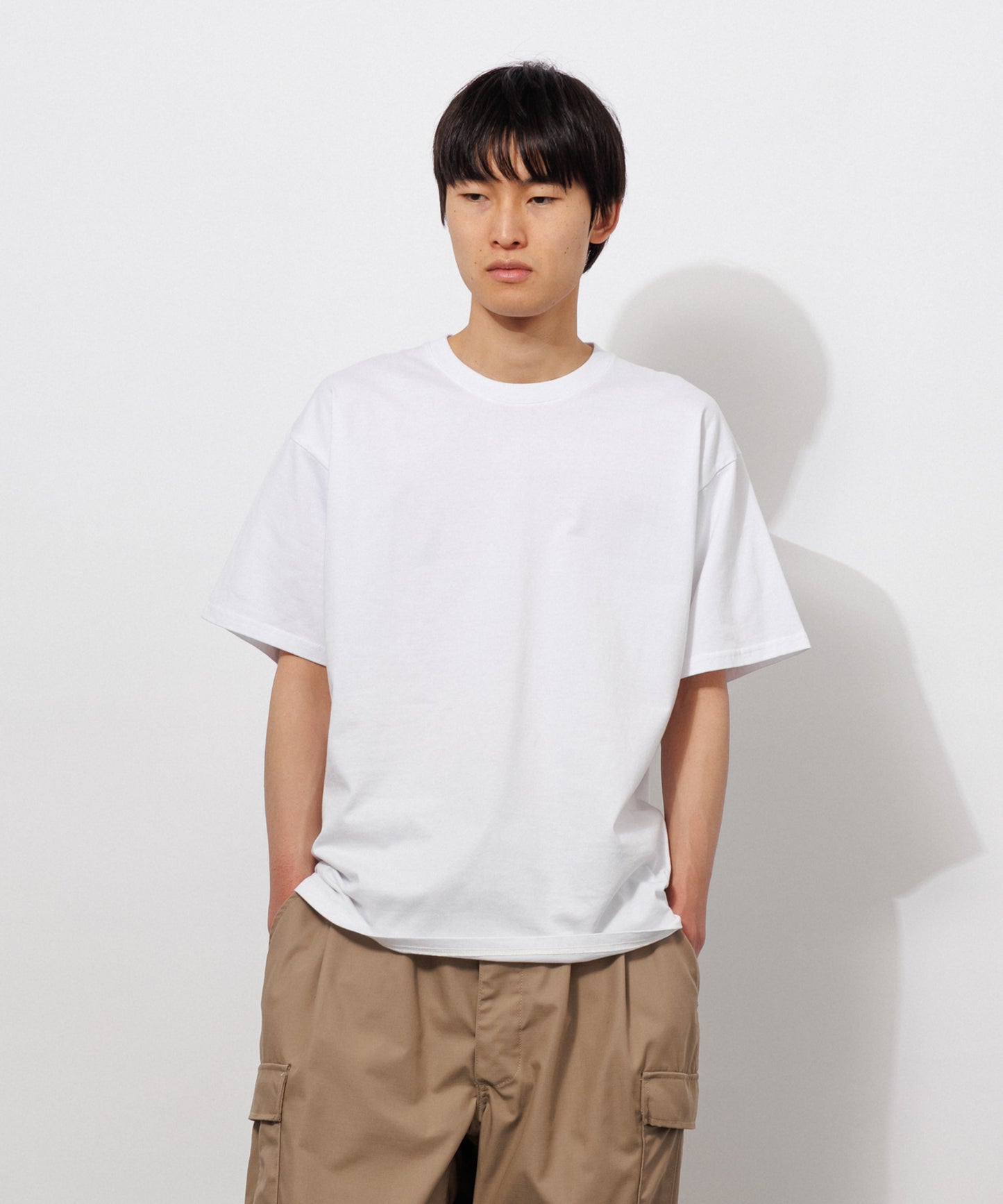 Basic Crewneck T-Shirt / WHITE
