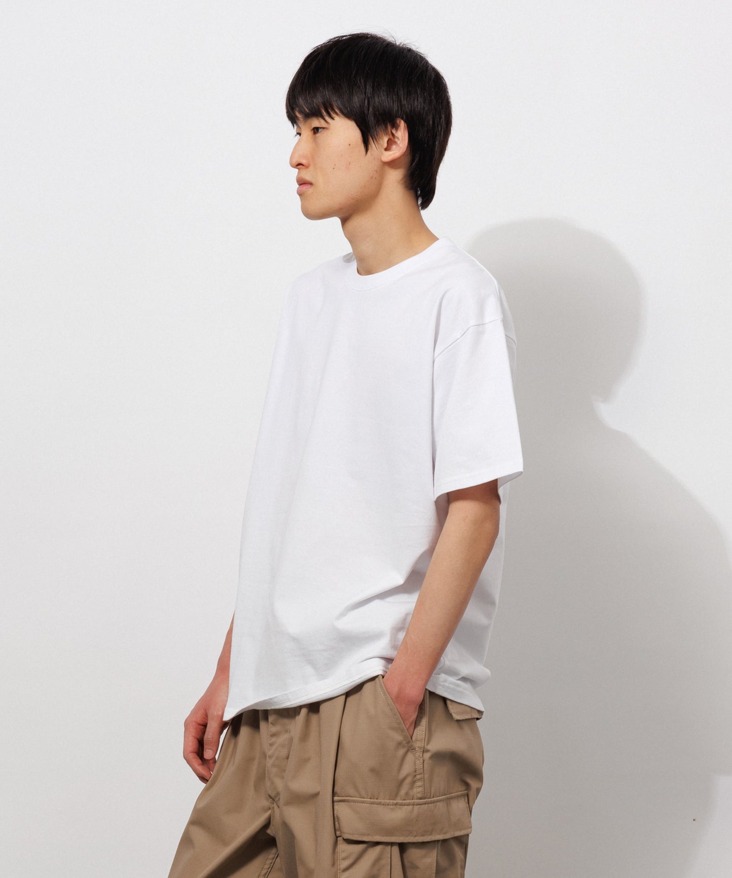 Basic Crewneck T-Shirt / WHITE