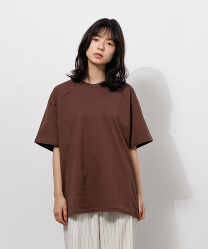 Basic Crewneck T-Shirt / BROWN