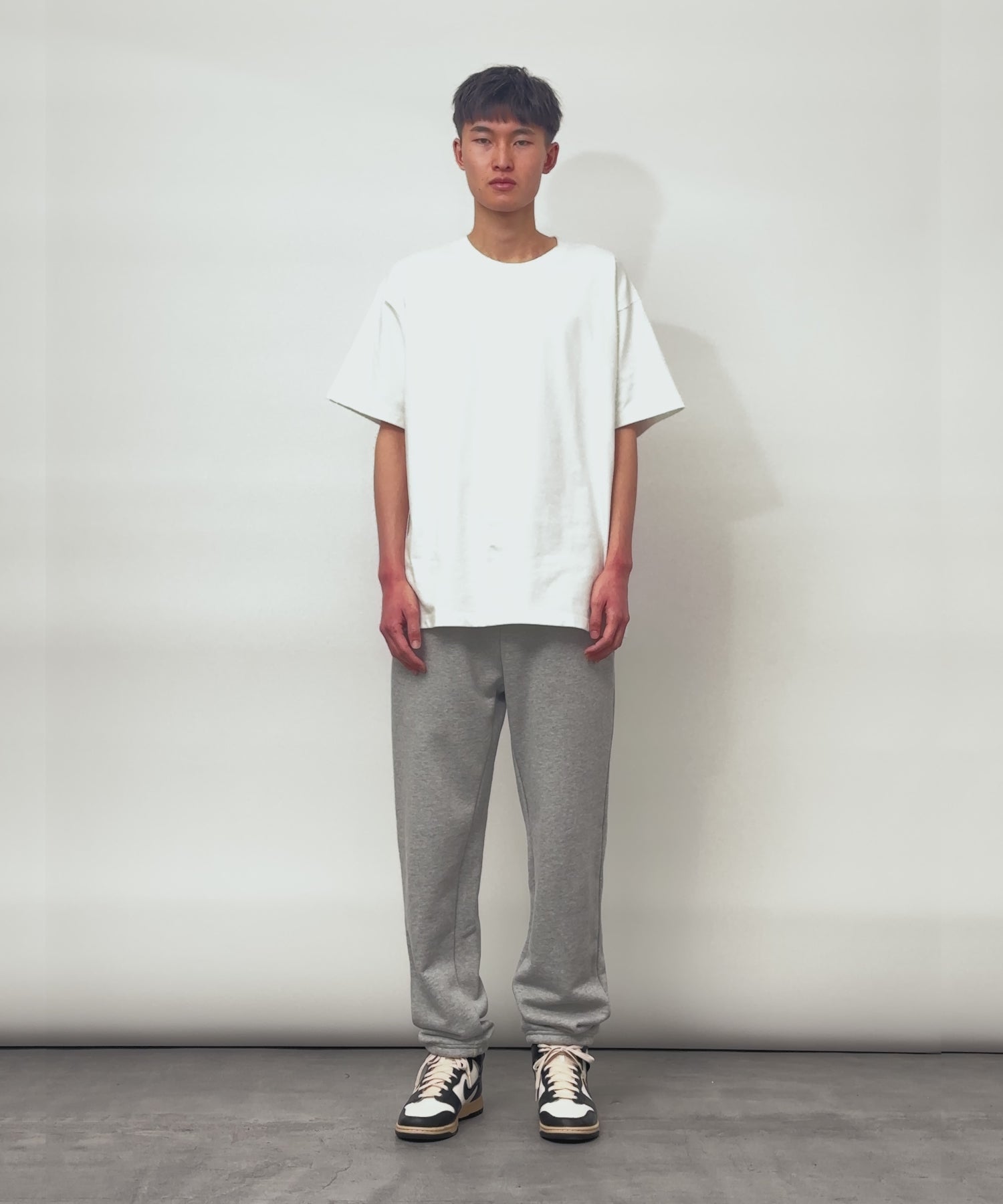 Heavy Crewneck T-Shirt / WHITE – Knuu